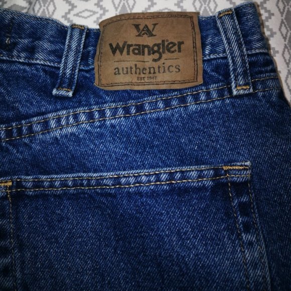 Wrangler jeans. Size 34(?)/34. Please read description. - Picture 3 of 5